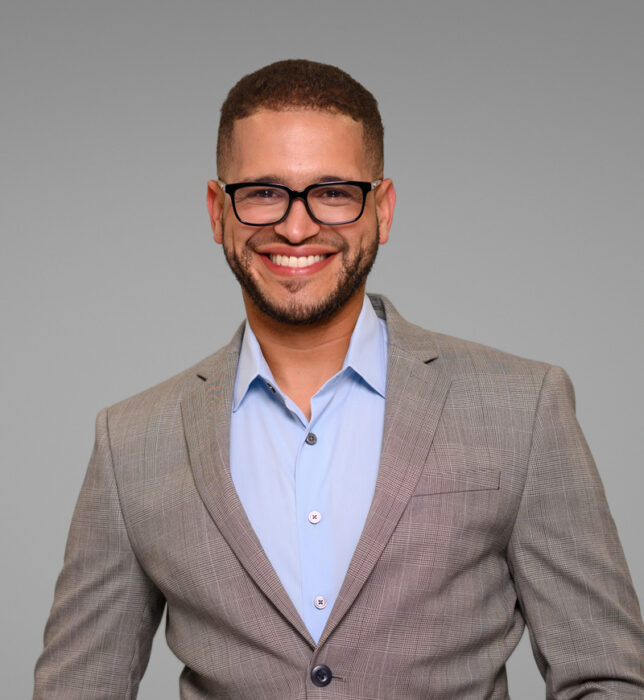 Headshot of Cesar Fernandez