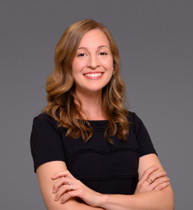 Headshot of Amanda Humma